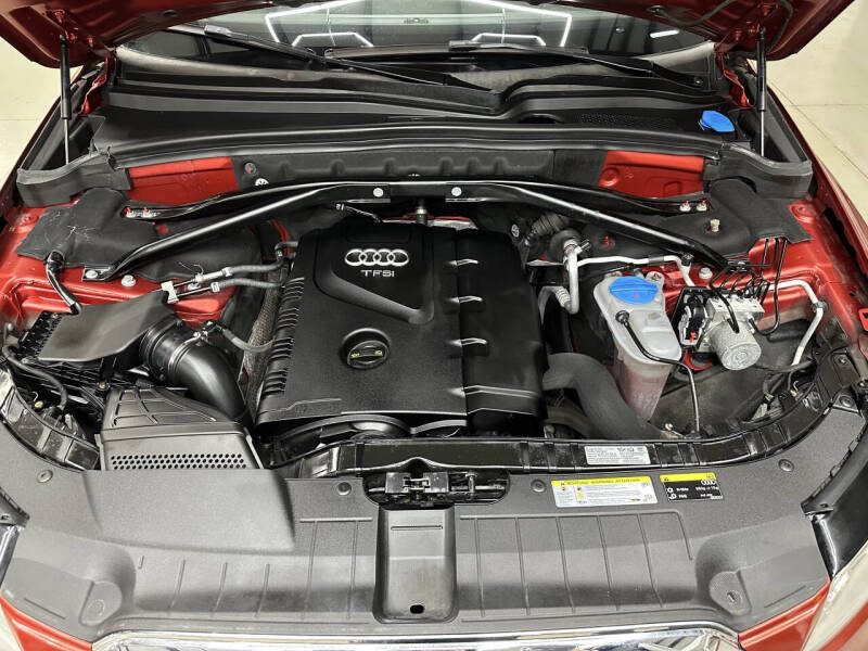 2015 Audi Q5 2.0T quattro Premium Plus