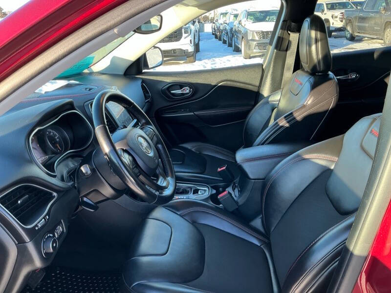 2020 Jeep Cherokee Trailhawk