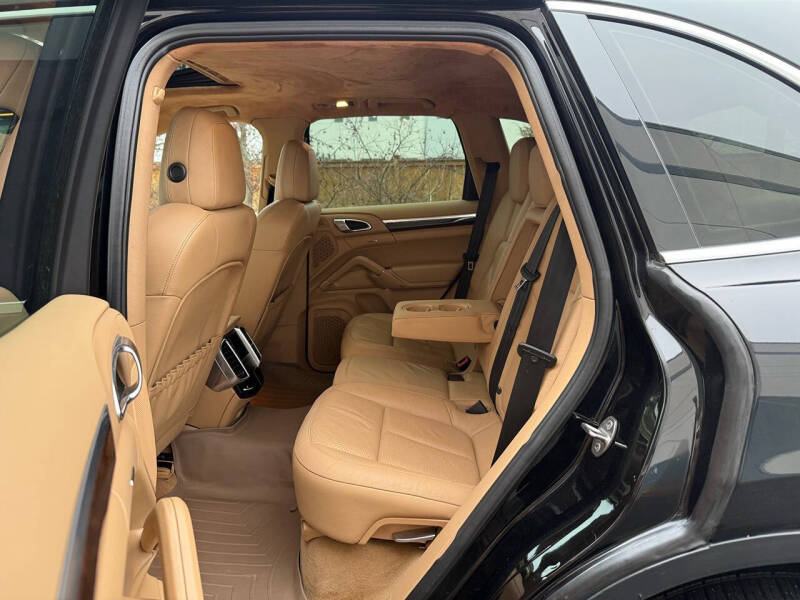 2012 Porsche Cayenne