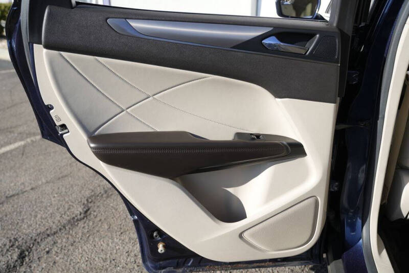 2017 Lincoln MKC Premiere