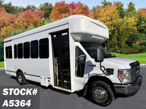 2015 Ford E-450