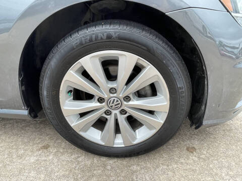 2020 Volkswagen Golf TSI