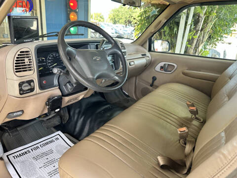 1995 Chevrolet C/K 3500 Series C3500 Cheyenne