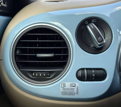 2013 Volkswagen Beetle Convertible