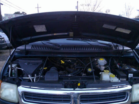 2000 Dodge Ram Van 1500