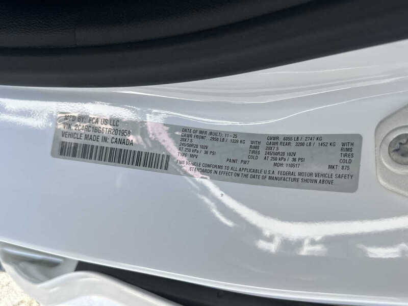 2026 Chrysler Pacifica Select