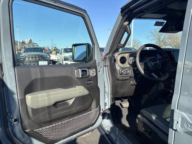 2026 Jeep Gladiator Mojave X