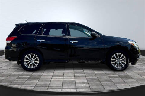 2014 Nissan Pathfinder S