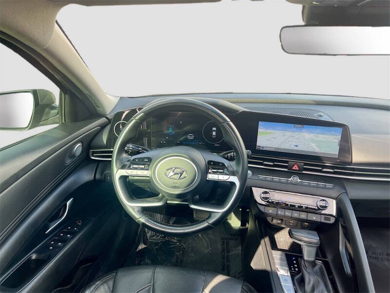 2022 Hyundai Elantra