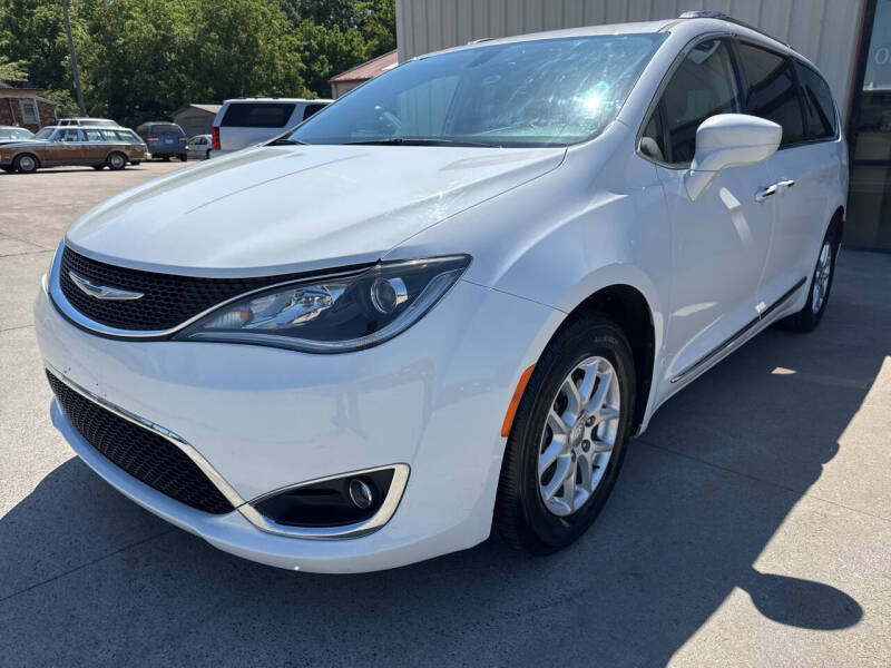 2020 Chrysler Pacifica Touring L