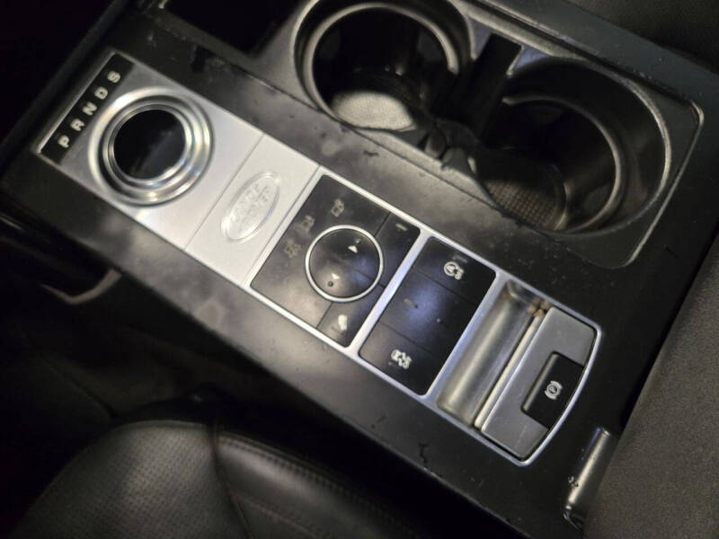 2020 Land Rover Discovery SE