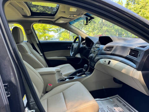 2014 Acura ILX 2.0L w/Tech