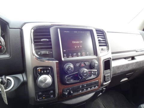 2016 RAM 1500 Laramie