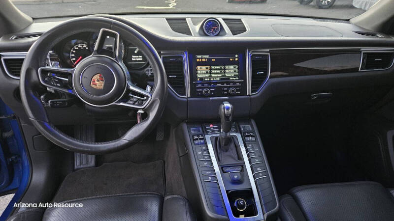 2015 Porsche Macan S