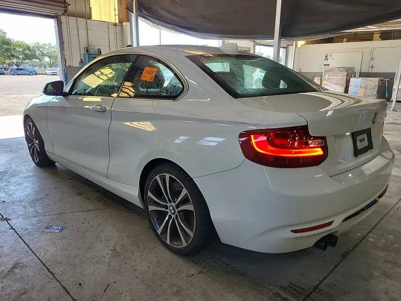 2015 BMW 2 Series 228i