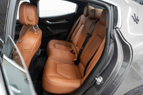 2022 Maserati Ghibli Modena Q4