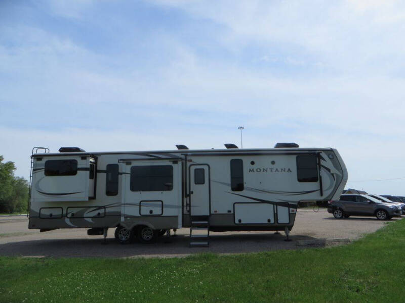 2019 MONTANA 3791RD