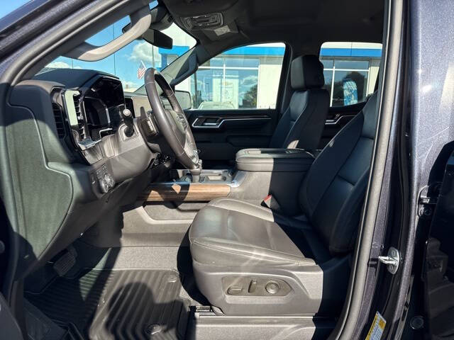 2022 Chevrolet Silverado 1500 RST