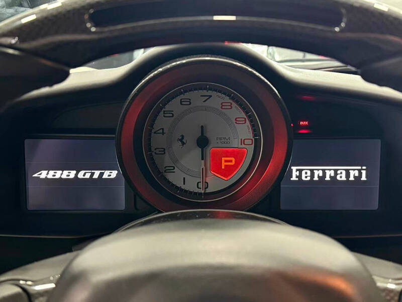 2016 Ferrari 488 GTB
