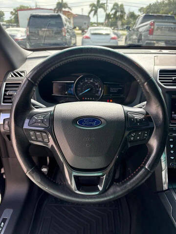 2016 Ford Explorer Sport
