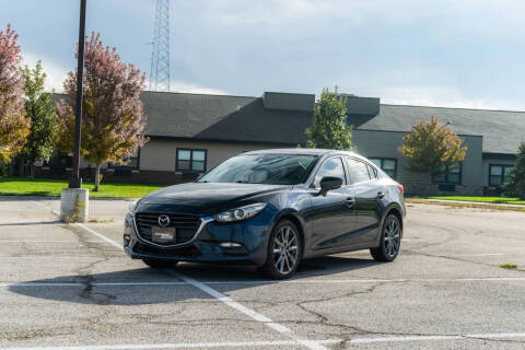 2018 Mazda MAZDA3 Touring