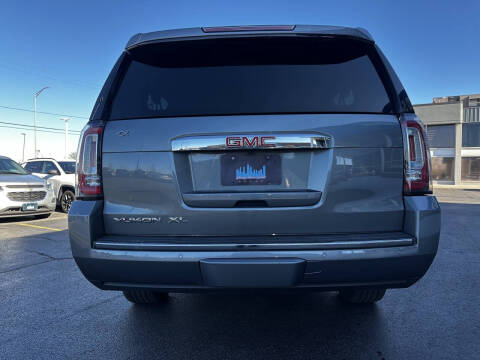 2018 GMC Yukon XL Denali