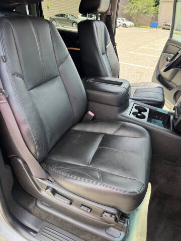 2013 GMC Yukon XL SLT