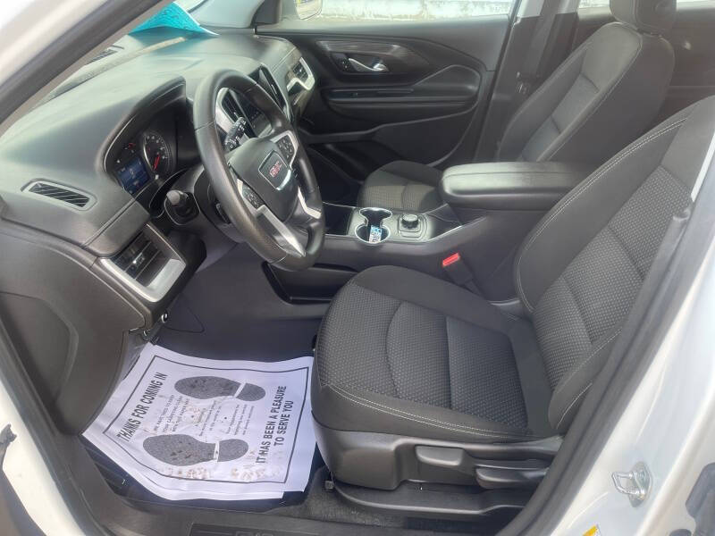 2024 GMC Terrain SLE