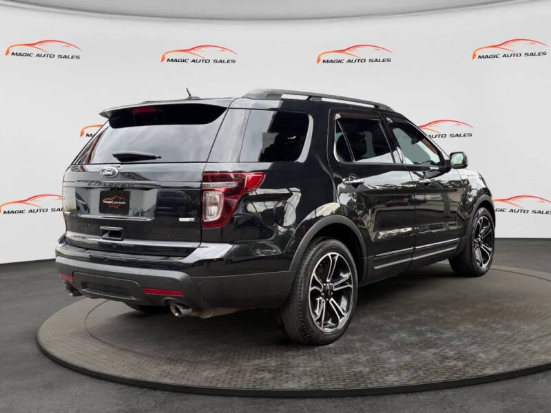 2014 Ford Explorer Sport