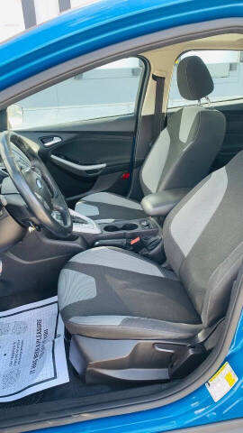 2012 Ford Focus SE
