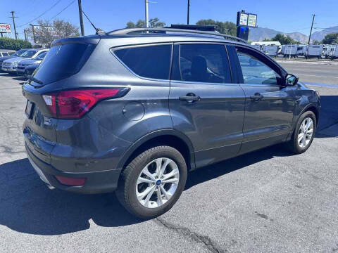 2019 Ford Escape SEL