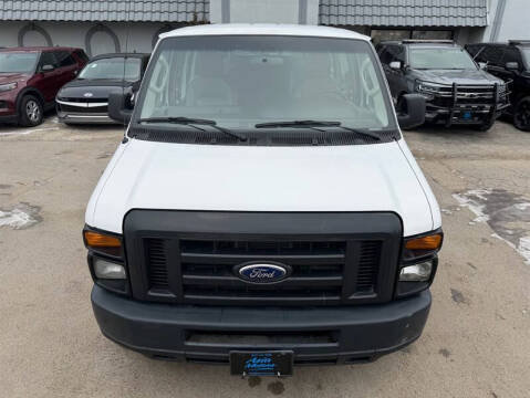 2014 Ford E-Series