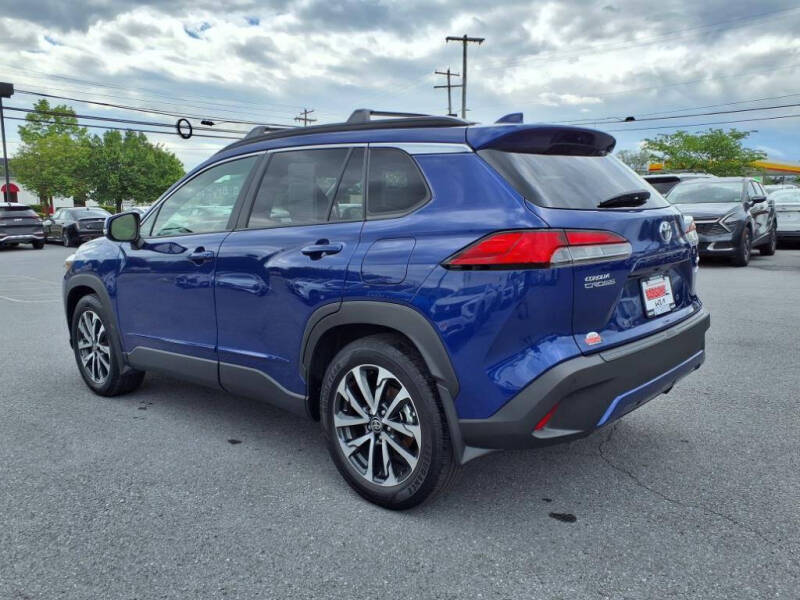 2024 Toyota Corolla Cross XLE