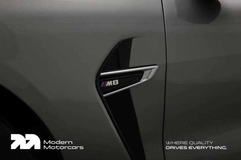2020 BMW M8