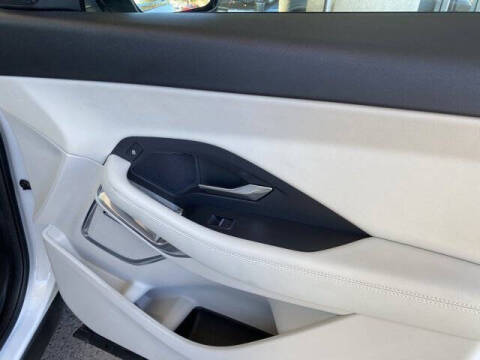 2022 Jaguar E-PACE P250 SE