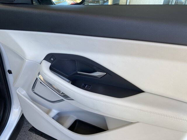 2022 Jaguar E-PACE P250 SE