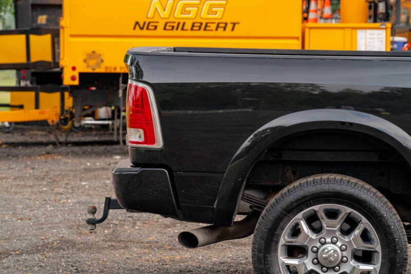 2018 RAM 3500 Laramie Limited