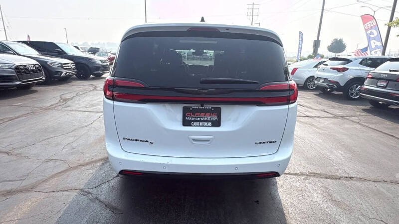 2026 Chrysler Pacifica Limited