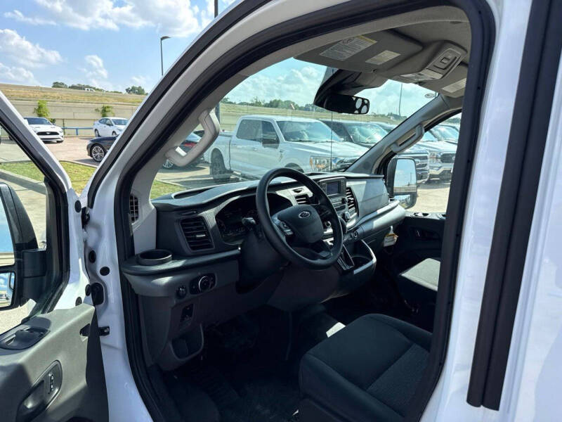 2025 Ford Transit