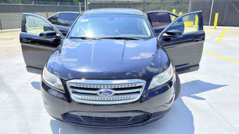 2011 Ford Taurus SEL