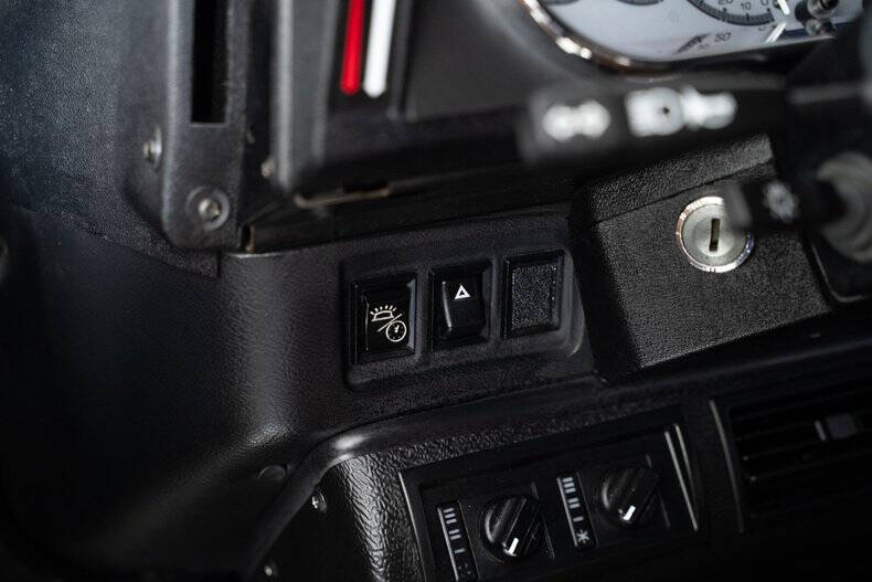 1985 Land Rover Defender