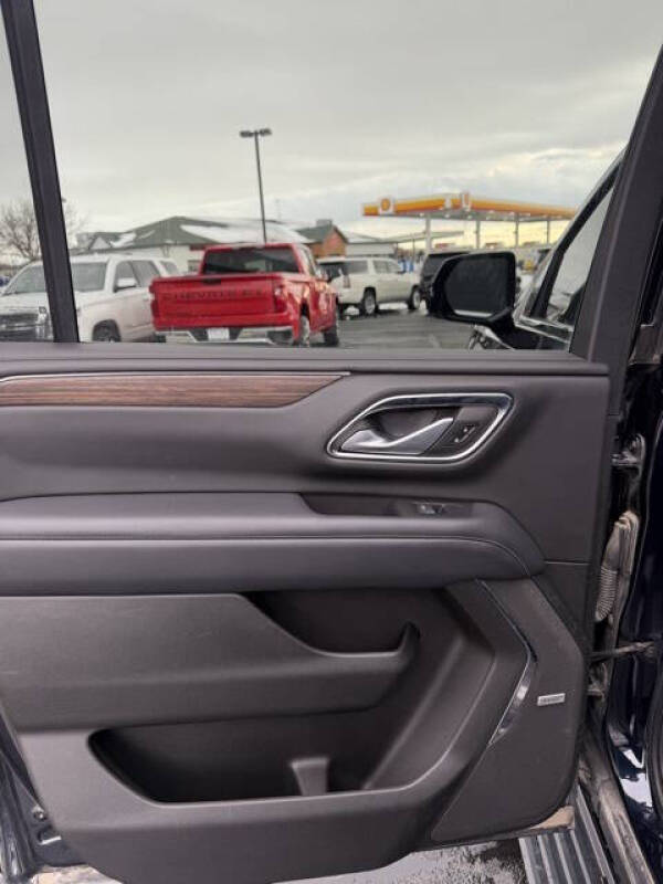 2022 Chevrolet Suburban High Country