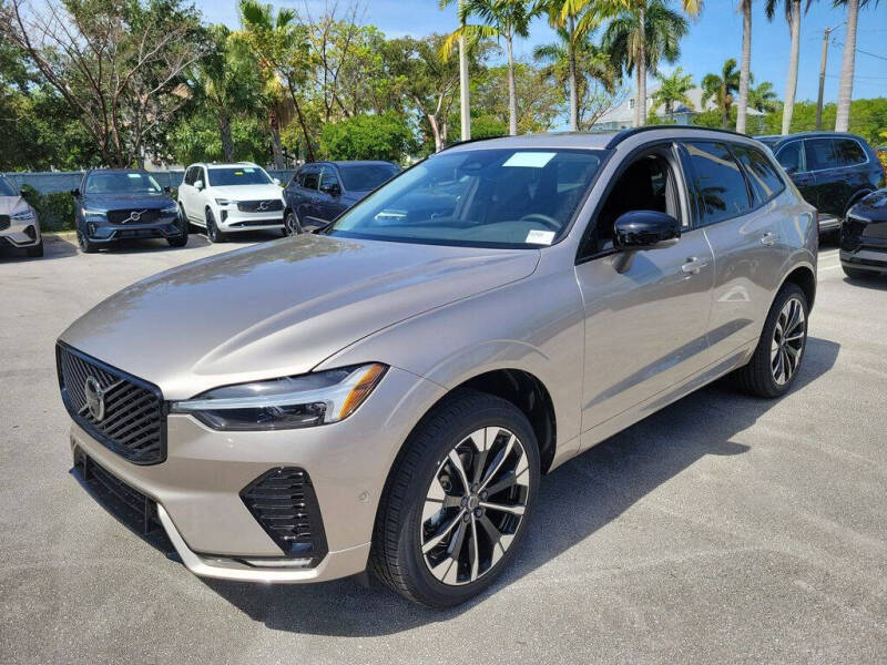 2026 Volvo XC60 B5 Plus