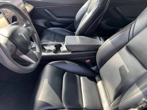 2020 Tesla Model 3 Performance