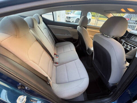2019 Hyundai Elantra