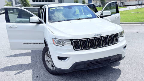2017 Jeep Grand Cherokee Laredo