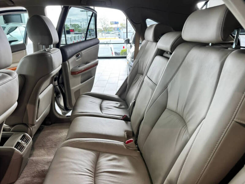 2005 Lexus RX 330
