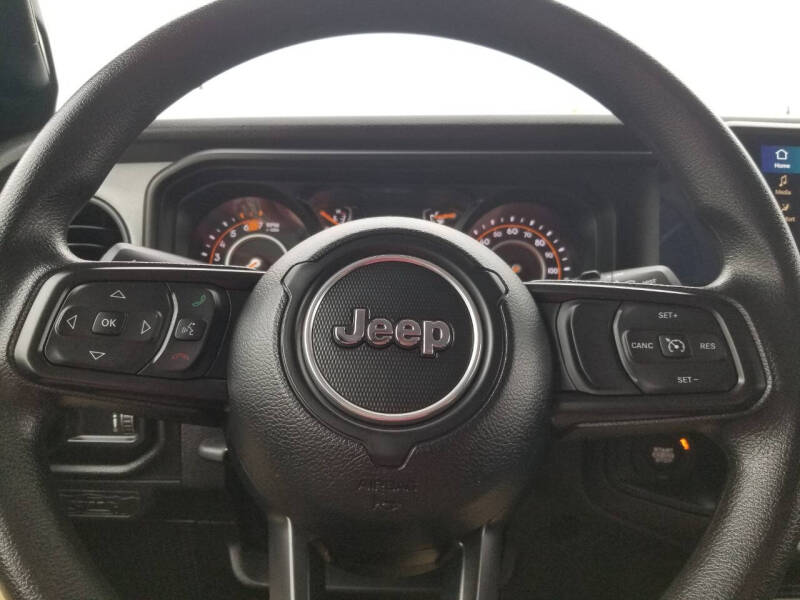 2024 Jeep Wrangler Sport