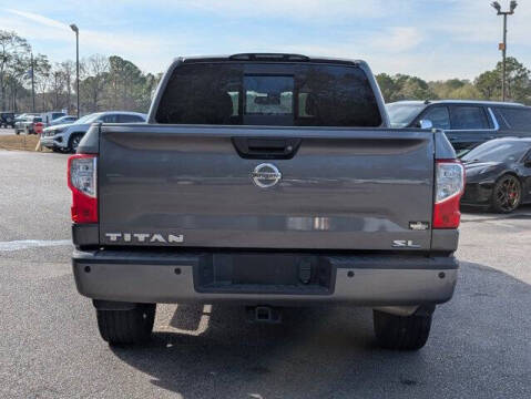 2018 Nissan Titan SL