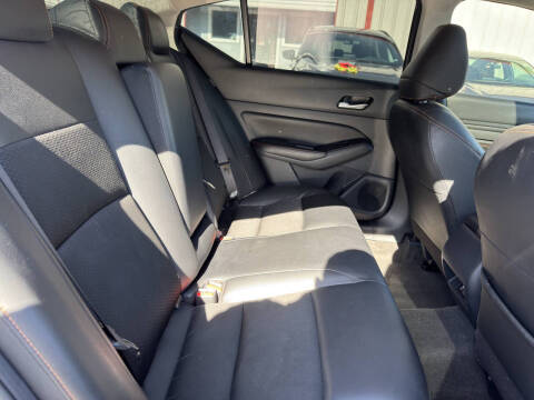 2022 Nissan Altima 2.5 SR